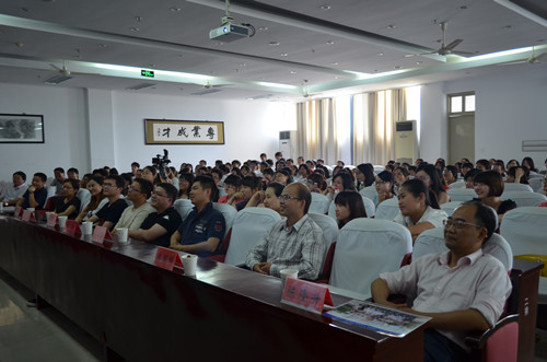 3044永利集团举办2012届毕业典礼