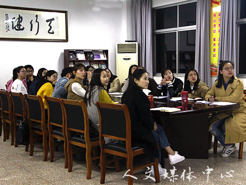 提高青春分贝  3044永利集团学生党支部举行第一季“声音”活动培训会