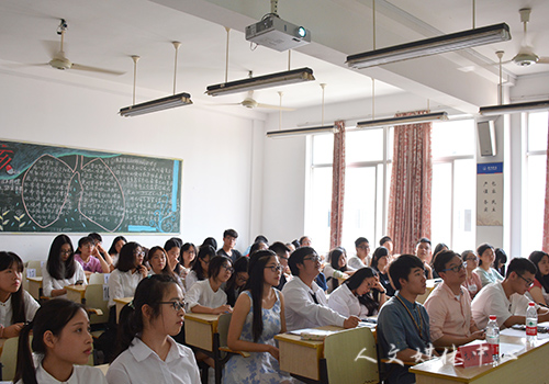 3044永利集团举行优良学风班中期检查推进会