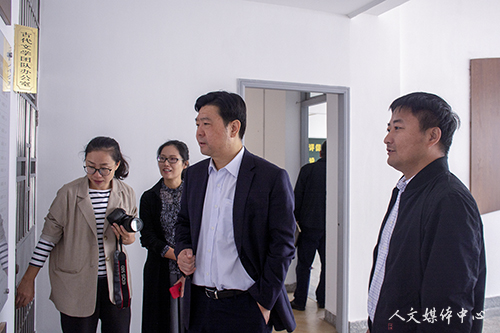校党委书记崔凤军走访调研3044永利集团