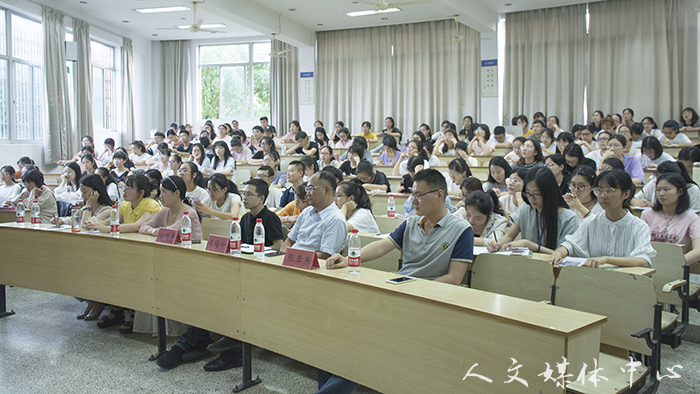 3044永利集团举行考研推进会暨考研经验分享交流会