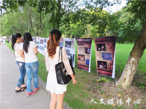 3044永利集团举办暑期古村落调查摄影展